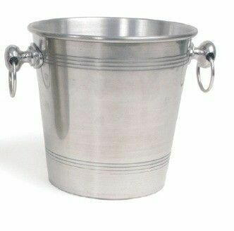 Se Champagnekylare Aluminium ✔ Stort utbud av Beaumont ✔ Snabb leverans: 1 - 2 vardagar och billig frakt - Artikelnummer: BLS-15281 och streckkod / Ean: 5020229104155 i lager - Rea på Hem och trädgård > Kök och matsal > Bartillbehör > Ishink och kylare Spara upp till 51% - Över 785 välkända varumärken på rea